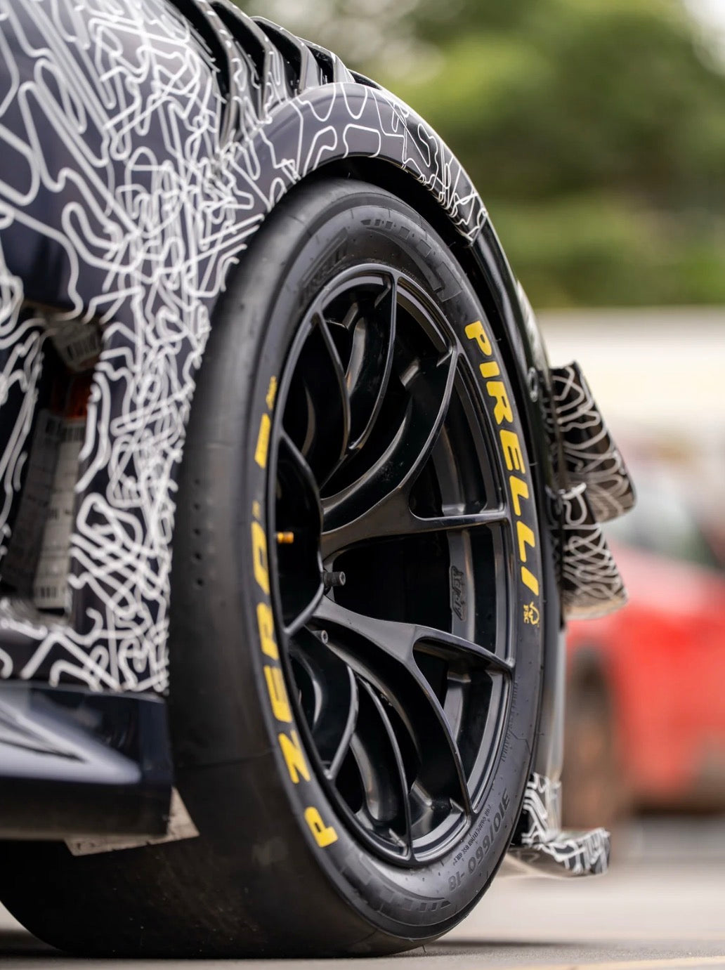 BMW M2 G87 RV V2 Dry-Carbon Hybrid-Kotflügel Detail