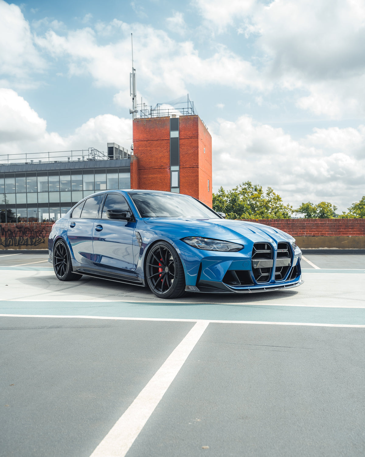 BMW M3 G80 mit CPG+ CSL Carbon Kühlergrill in Frontansicht