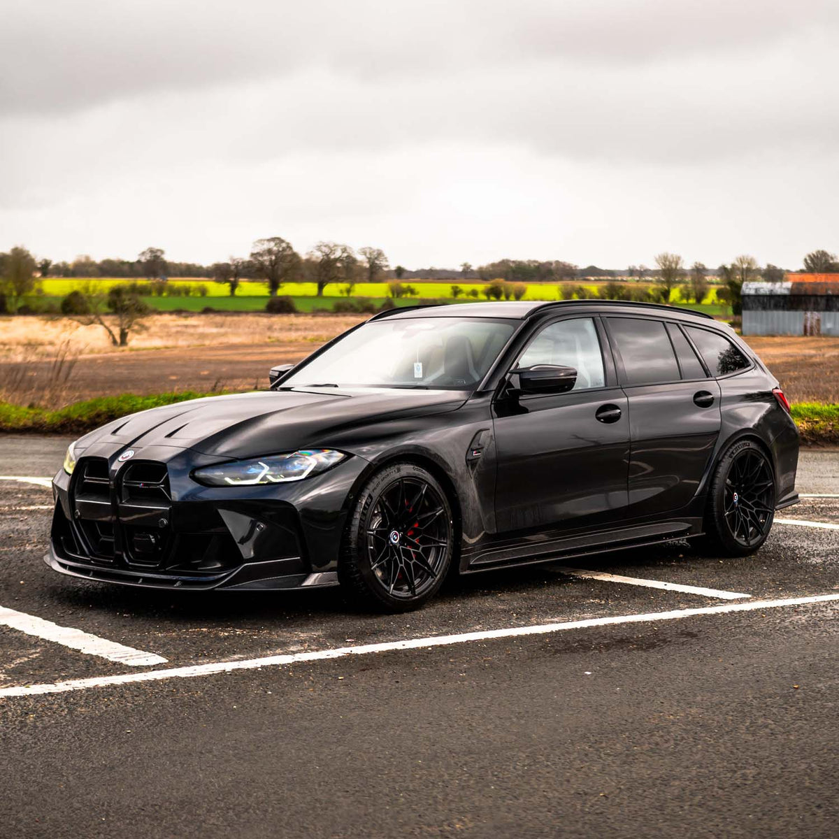 BMW M3 G80 CPG+ CSL Dry Carbon Kühlergrill schwarze Fahrzeugansicht