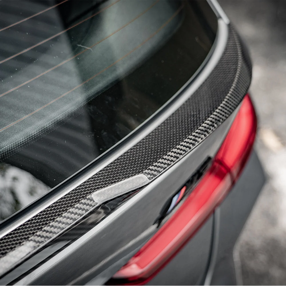     BMW M3 G81 Touring CPG+ V1 Carbon Kofferraumspoiler Detailansicht