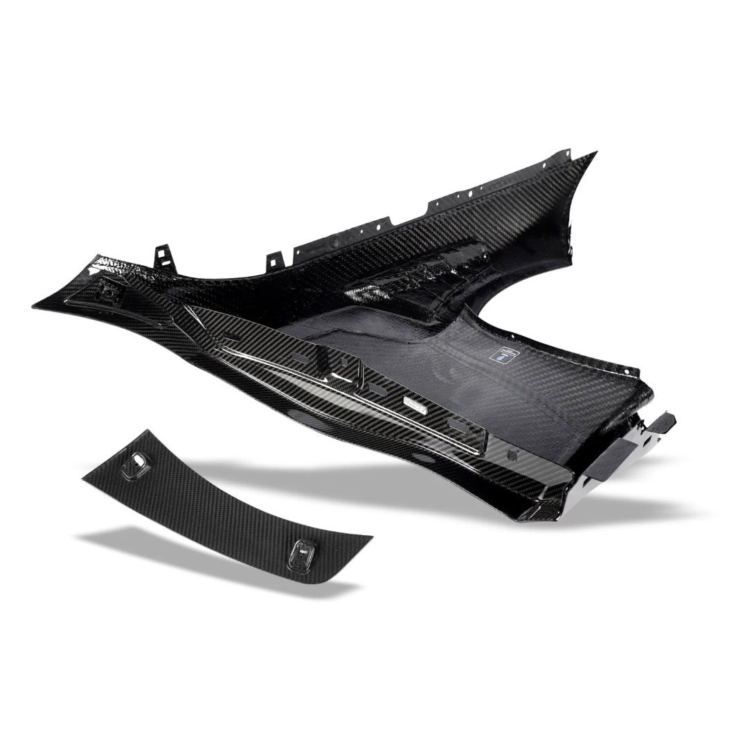 BMW M4 G82 Carbon Kotflügel mit sichtbarer Carbon Struktur