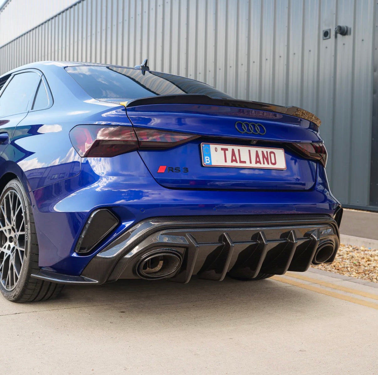 Audi RS3 8Y 2025+ Limousine Heckdiffuser CPG Carbon
