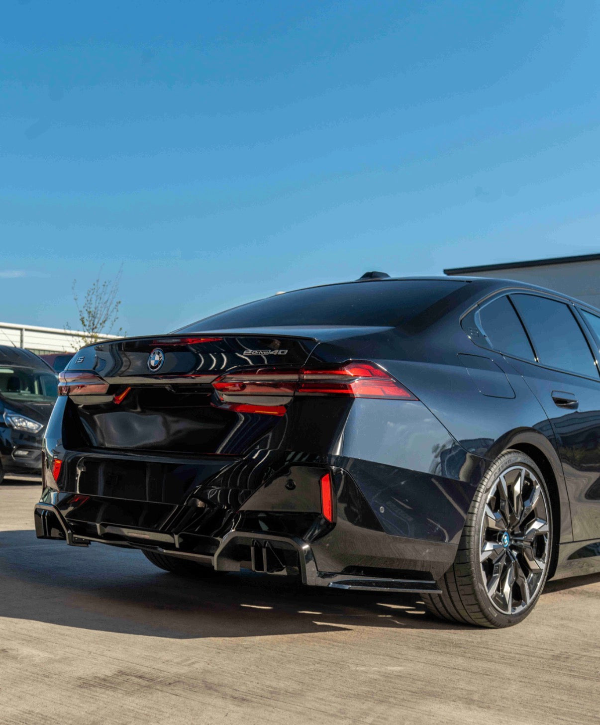 BMW Serie 5 G60 I5 2023+ Heckdiffuser V1 CPG Carbon