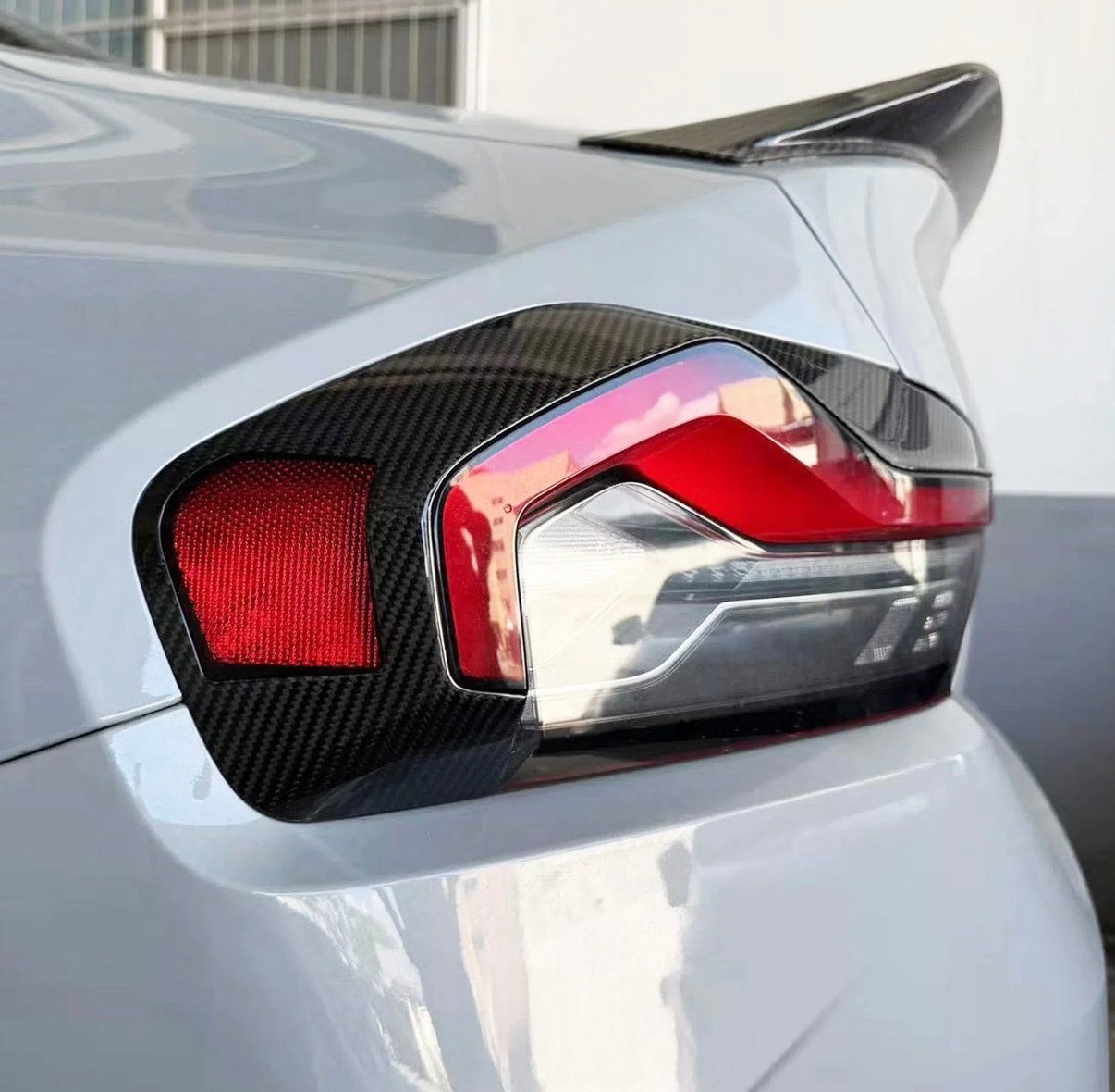 BMW M2 G87 Rückleuchten Augenbrauen CPG Carbon