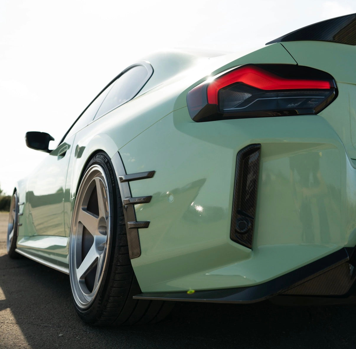 BMW M2 G87 Reflektoren-Ersatz CPG Carbon