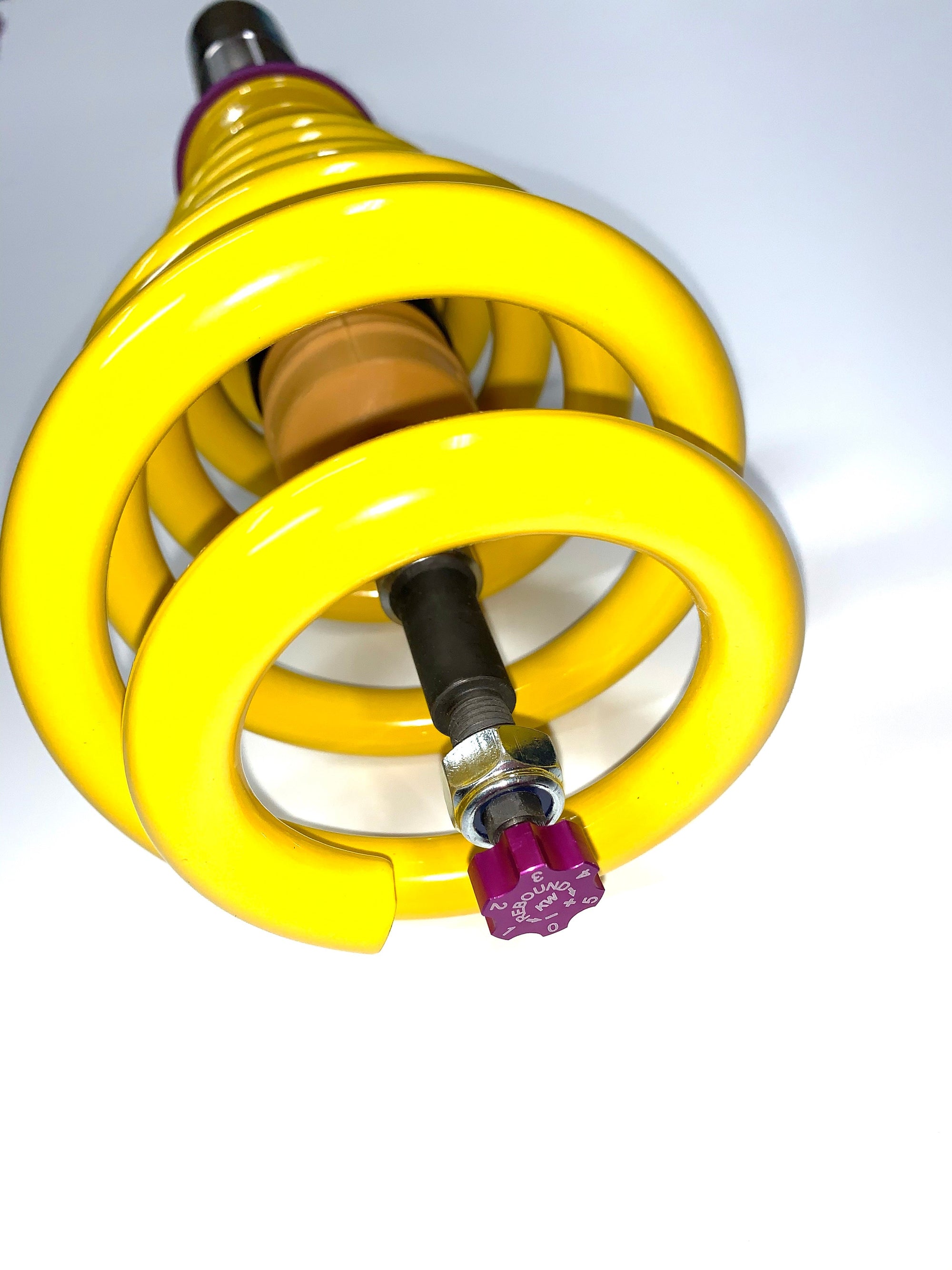 gepfeffert.com Gewindefahrwerk V2 Audi A4 / A5 (Typ B8, B81) incl. S &amp; RS - gepfeffert.com