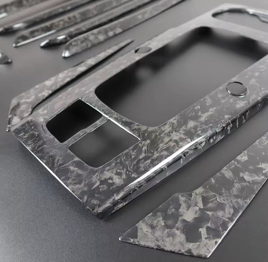 Audi A3/S3/RS3 8V Forgedcarbon Mittelkonsole mit Zierleisten