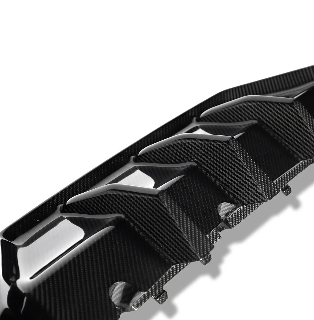 BMW M8 F91 F92 F93 RV Heckdiffuser CPG Carbon