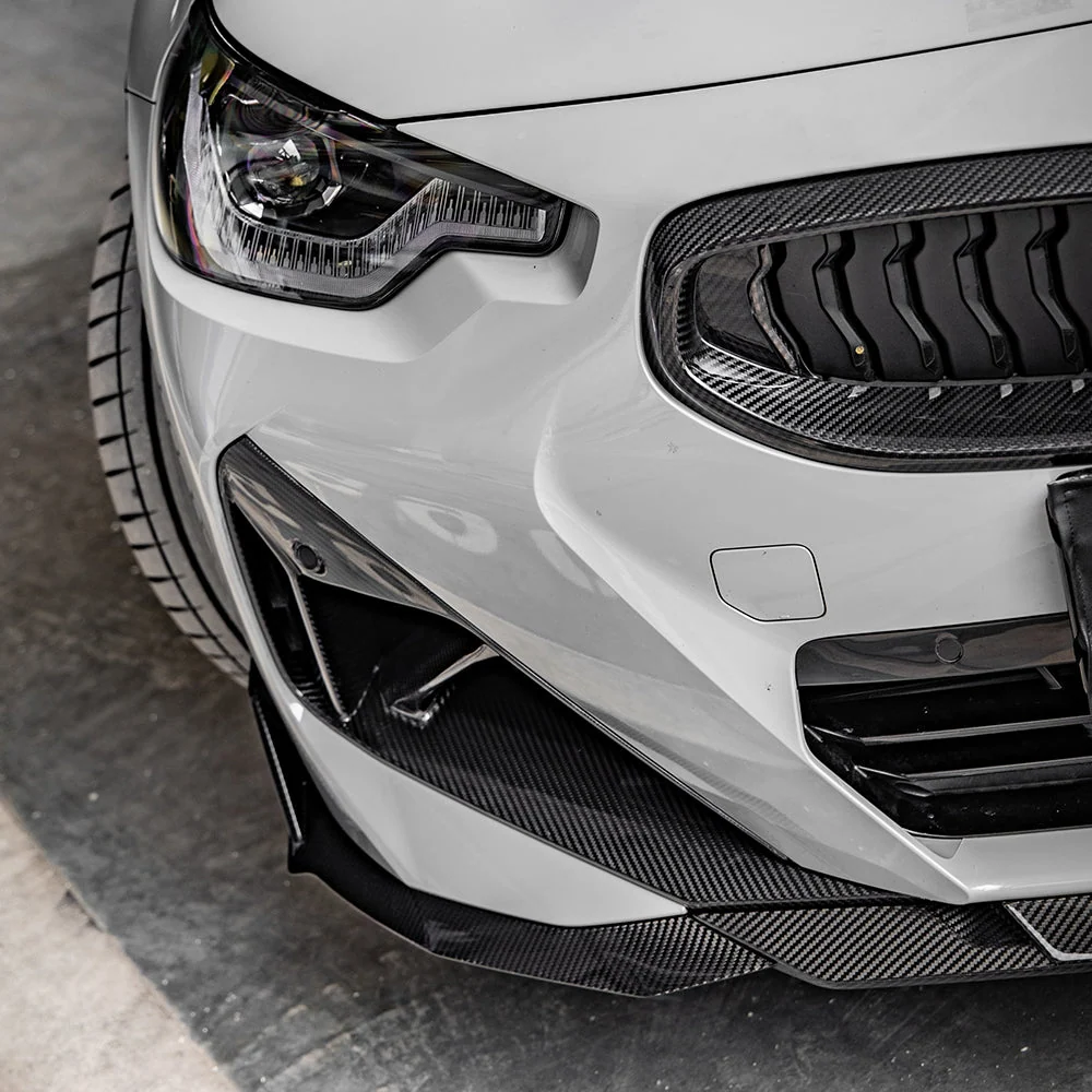 BMW 2er G42 2022+ Stoßstangen-Einsätze V3 CPG Carbon