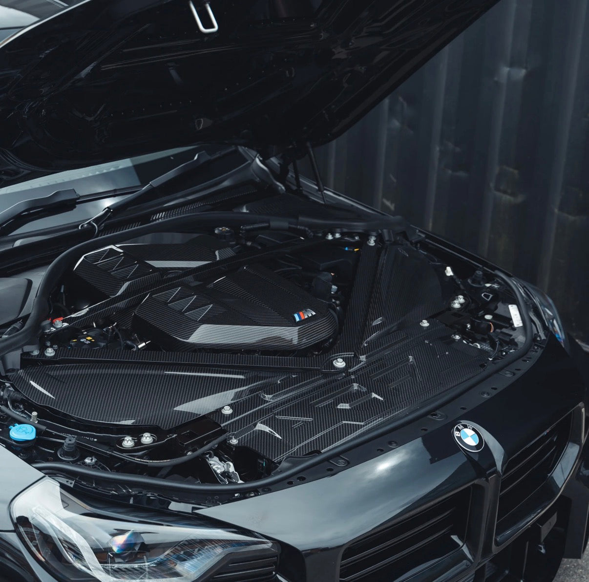 BMW M2 G87 M3 G80 G81 M4 G82 G83 CPG Design Domstrebe Motorraum Carbon