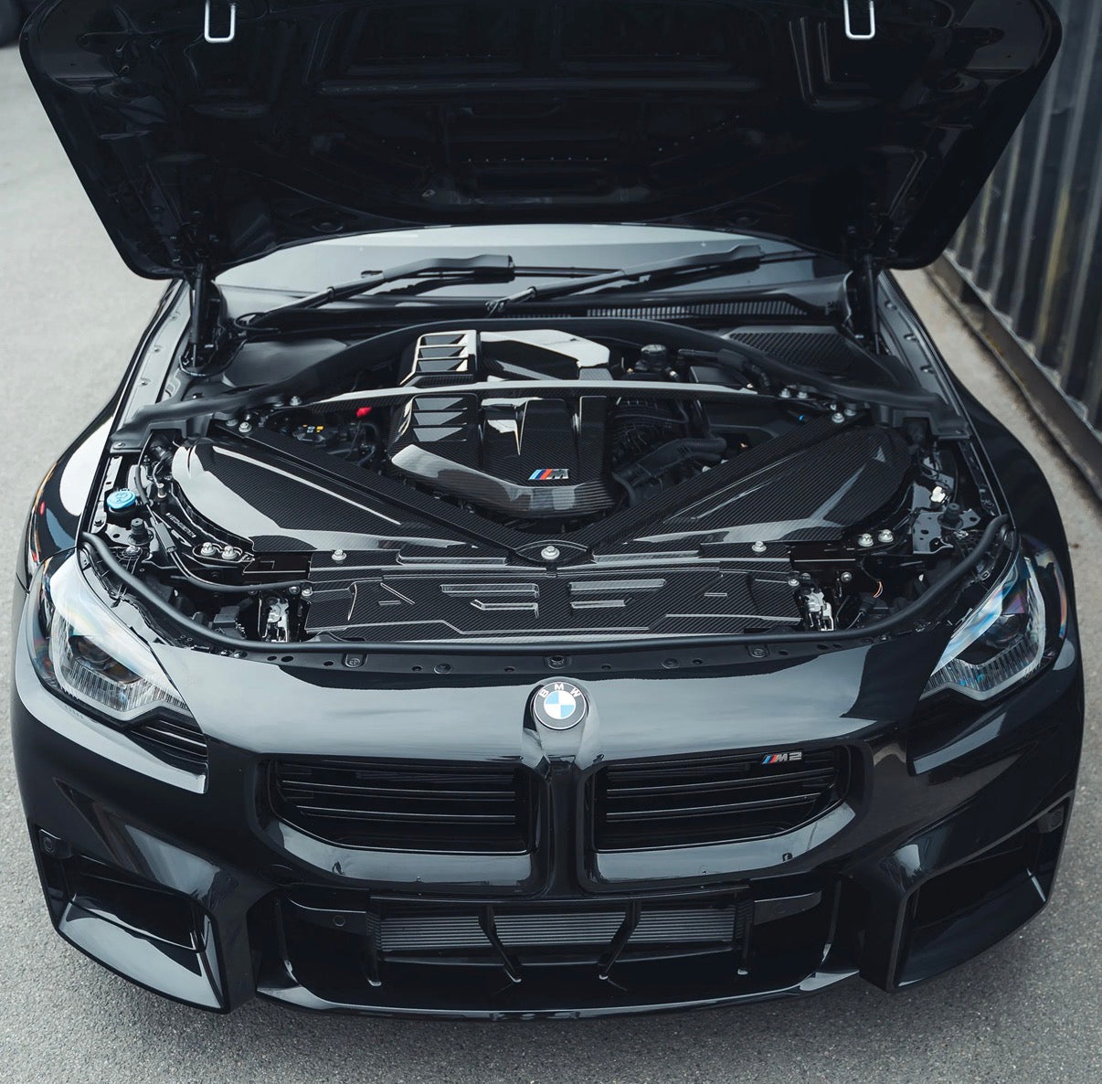 BMW M2 G87 M3 G80 G81 M4 G82 G83 CPG Design Domstrebe Motorraum Carbon