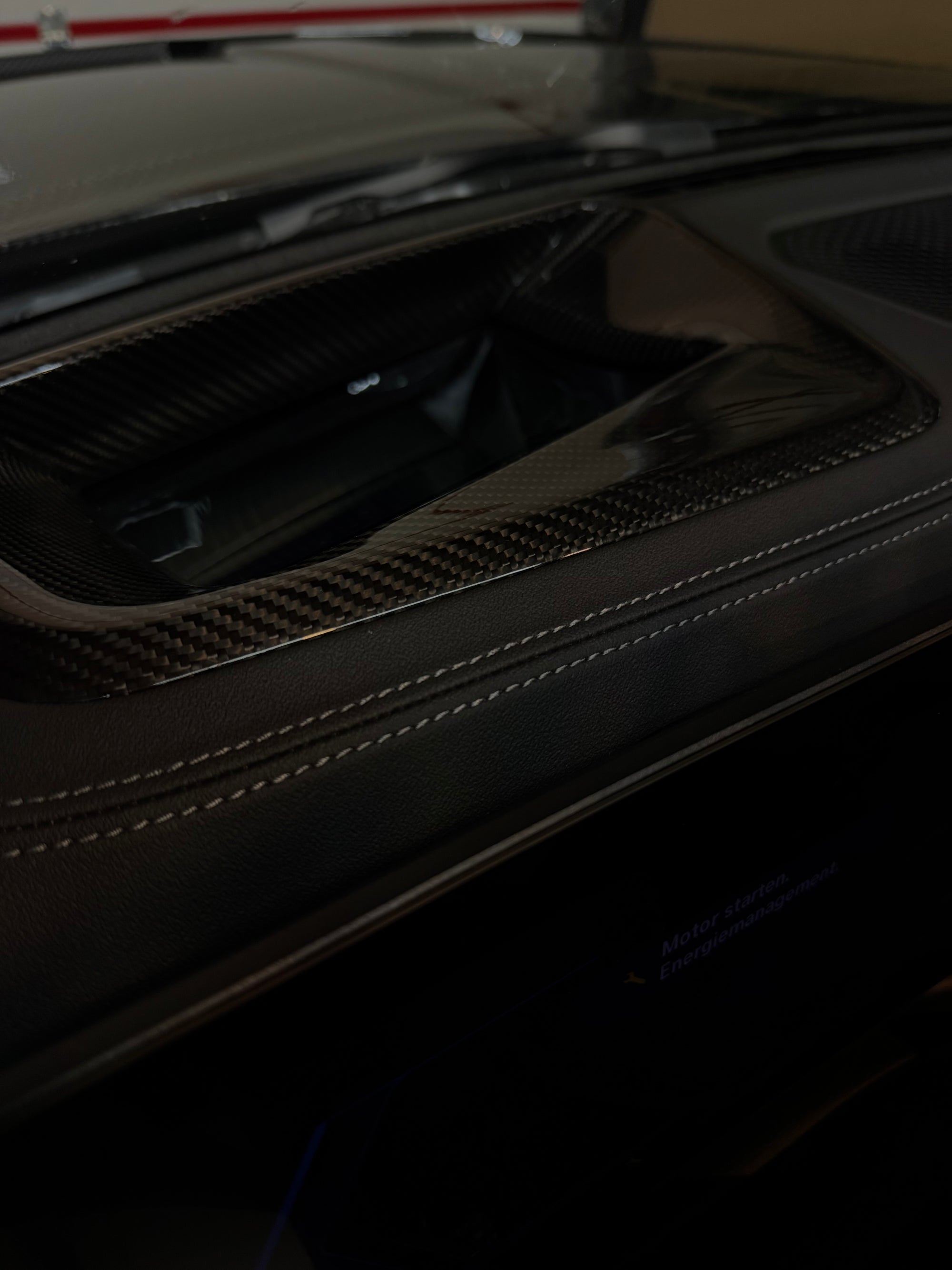 CPG+ V1 HUD Carbon Cover Facelift 