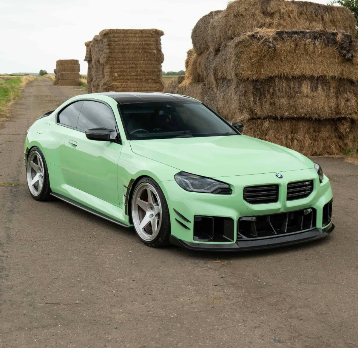 BMW M2 G87 CPG+ V4 Carbon Frontsplitter Seitenansicht