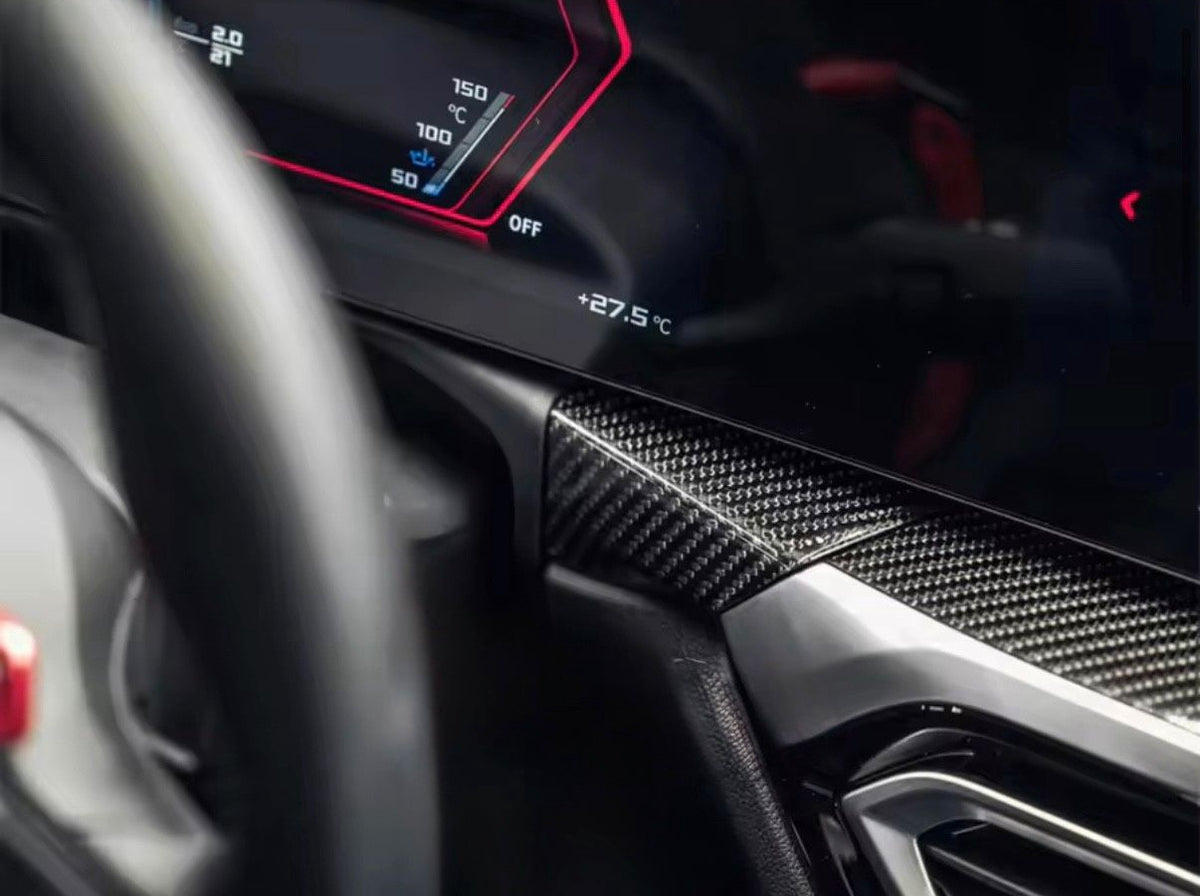 BMW M2 G87 Instrumentenumrandung Carbon Cover-up im Innenraum