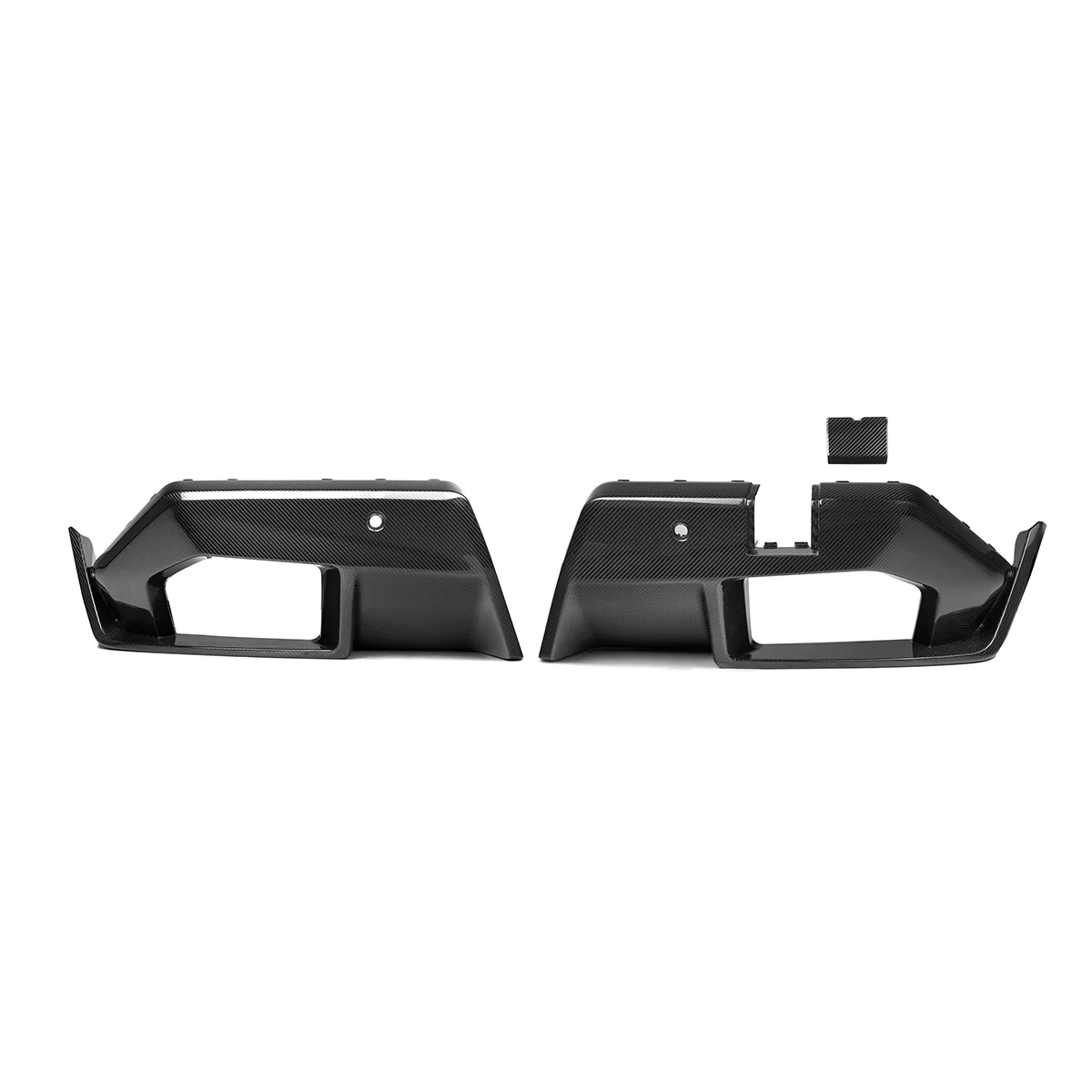 Detailansicht des CPG+ MP V2 Carbon Heckdiffusors für BMW M5 G90 G99