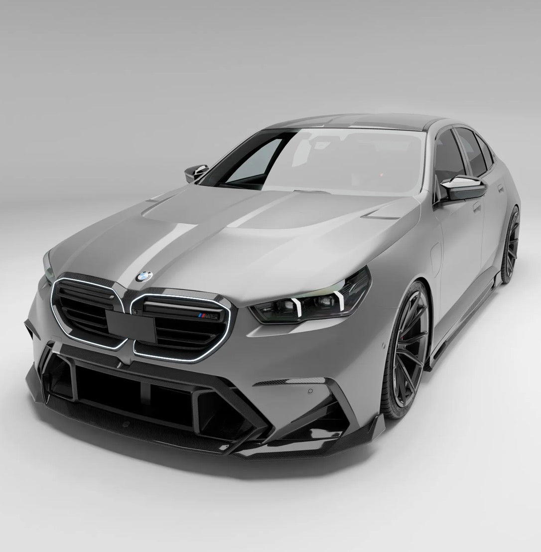 BMW M5 G90 G99 Frontansicht mit RV V1 Dry-Carbon Stoßstangeneinsatz