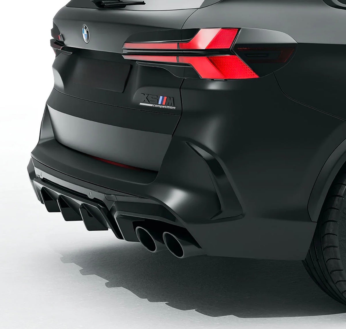 BMW X5 M F95 LCI mit V4 Dry Carbon Heckdiffusor