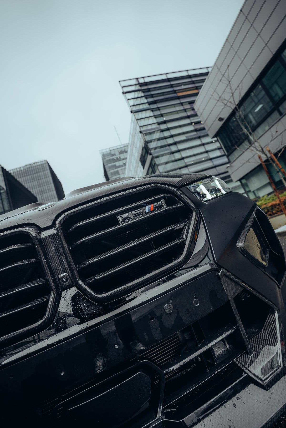 BMW X5 M F95 LCI mit Carbon Parts Germany Carbon Kit