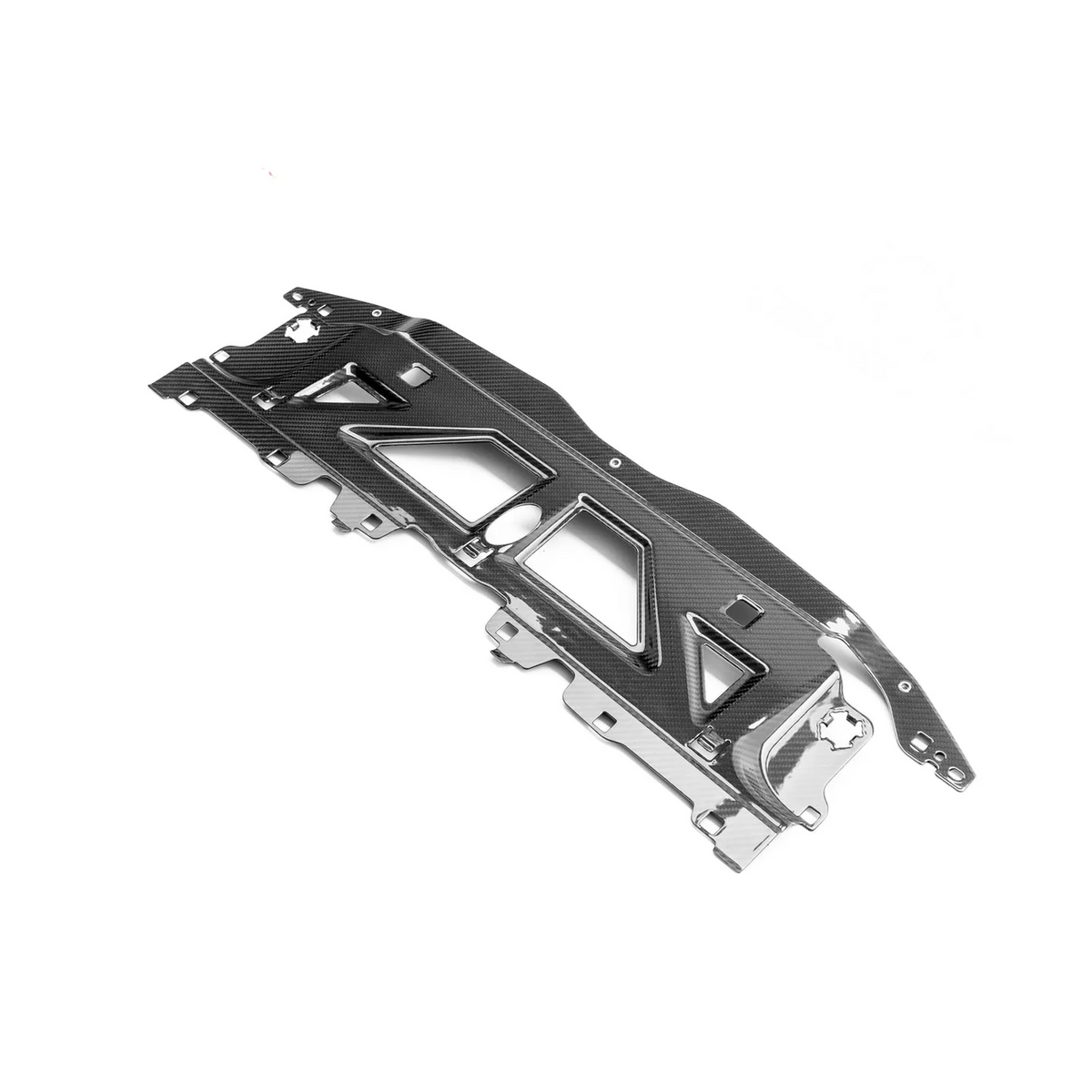 CPG+ V1 Carbon Slam-Panel im BMW M Motorraum – Einbauansicht der oberen Kühlerverkleidung