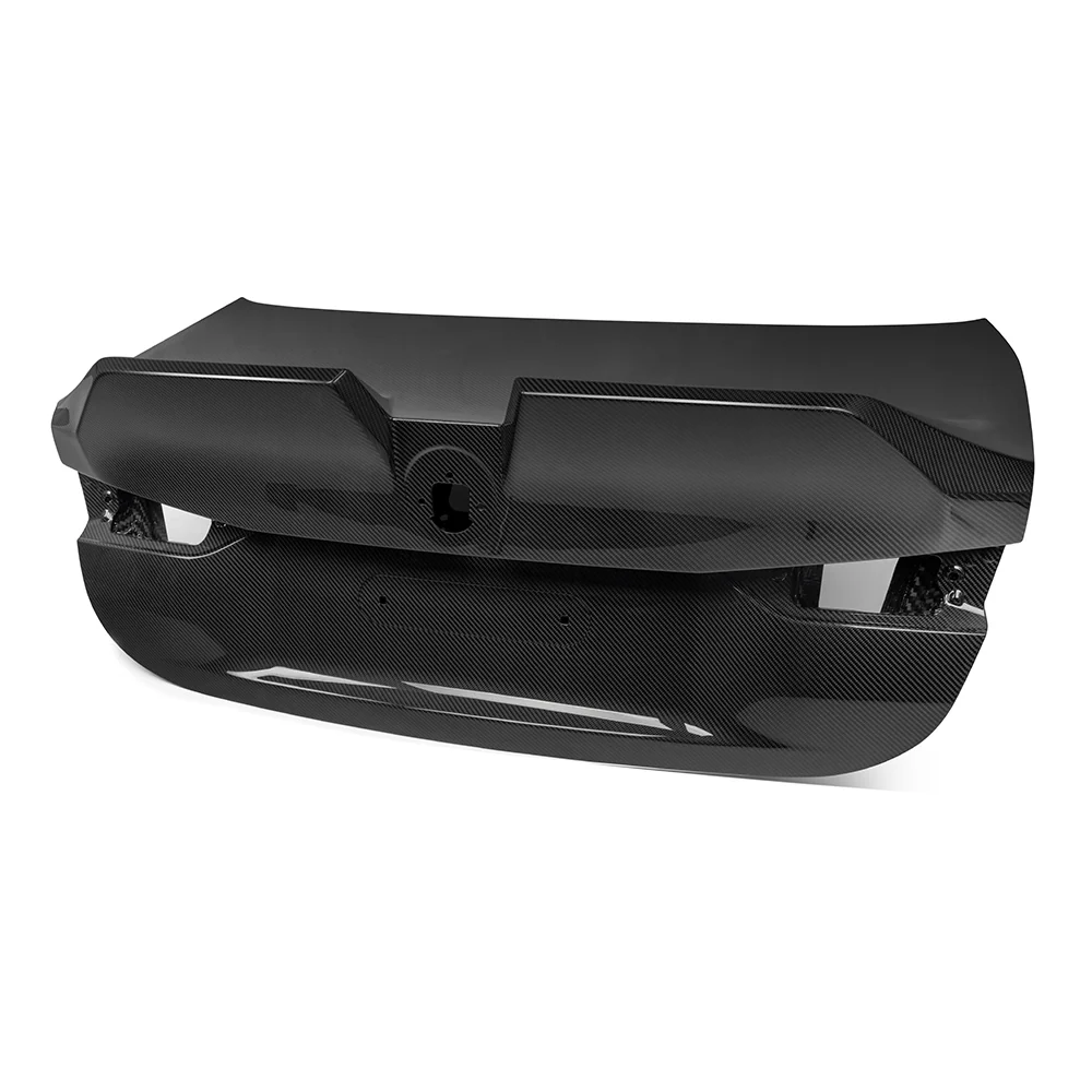 BMW M3 G80 M4 G82 CPG+ V2 Dry-Carbon Kofferraumdeckel – Detailansicht der Heckpartie