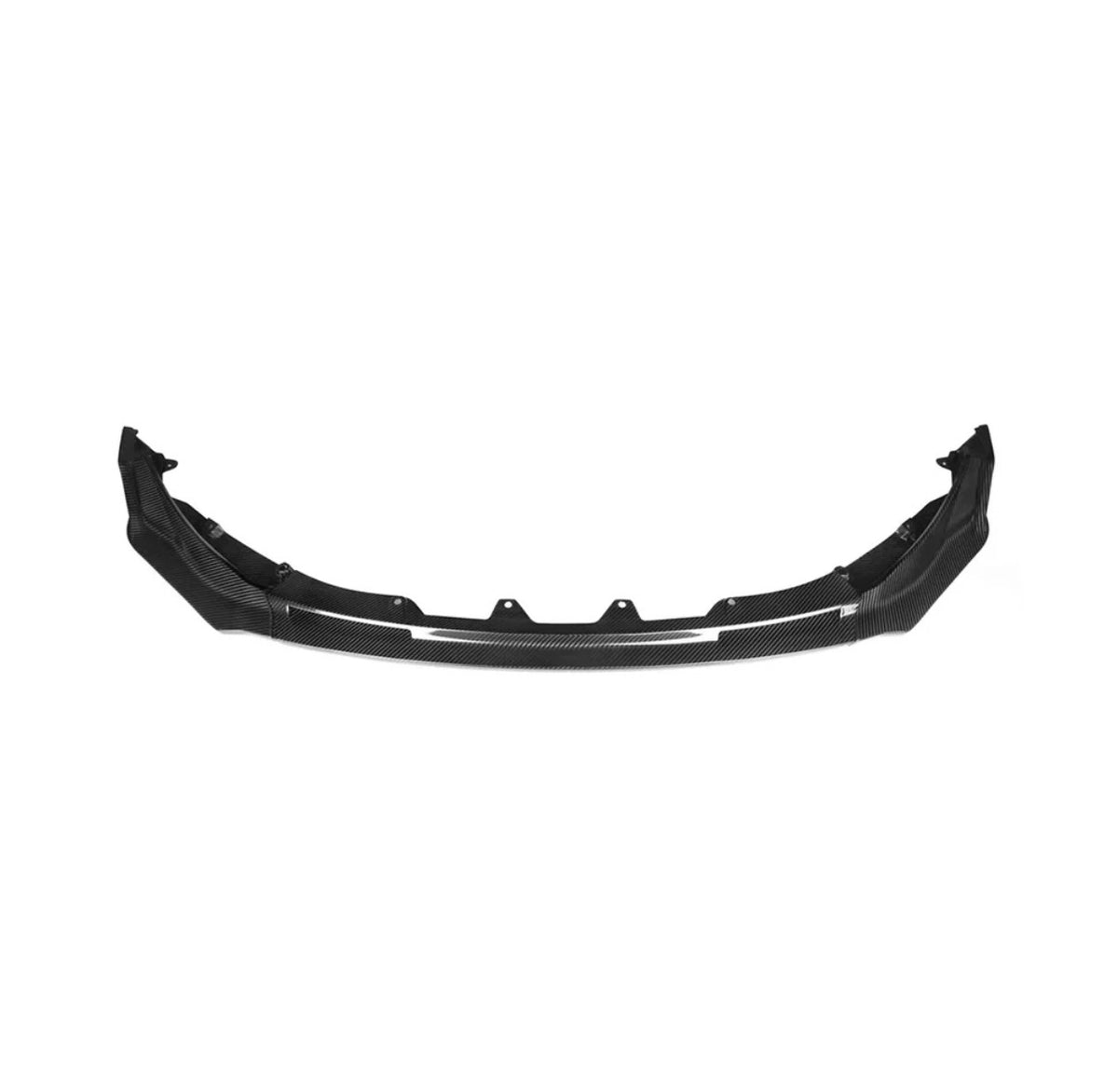 Detailansicht der CPG+ V6 Frontlippe aus Echtcarbon mit sportlicher Linienführung passend für BMW M3 und BMW M4